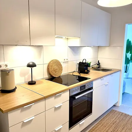Cozy # Nah An Duesseldorf Und Koeln # Neu # 50qm *